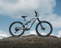Amflow PL Carbon - PRE-ORDER